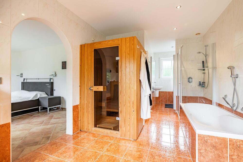 Groenelaan 6, 9682 RX Oostwold - € 750.000 k.k. - Boekholt & partners makelaars Groningen