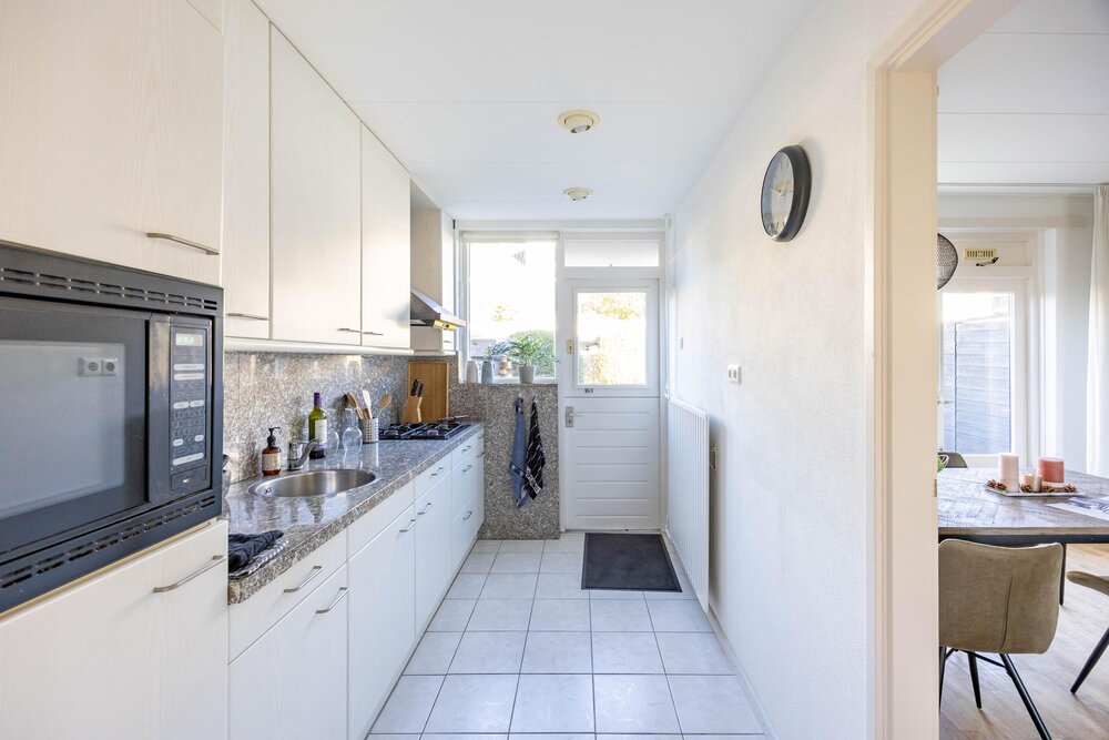 Venuslaan 29, 9742 KH Groningen - € 375.000 k.k. - Boekholt & partners makelaars Groningen