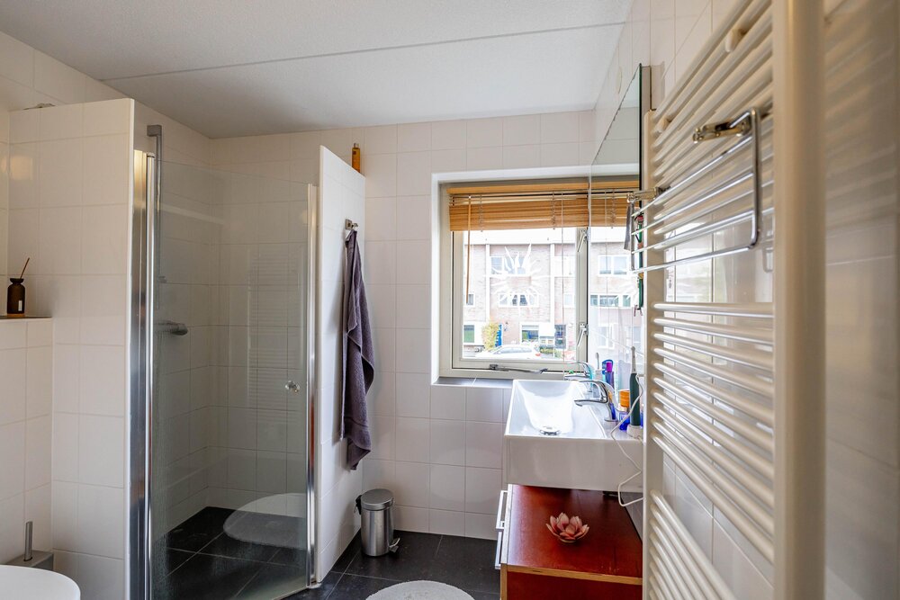 Niek Engelschmanstraat 9, 9745 DG Groningen - € 385.000 k.k. - Boekholt & partners makelaars Groningen