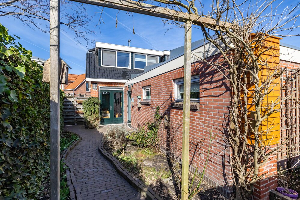 Arteveldestraat 32, 9745 AX Groningen - € 300.000 k.k. - Boekholt & partners makelaars Groningen