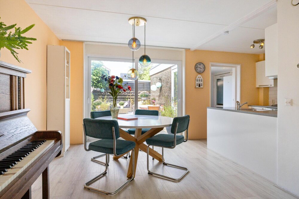 Aak 13, 9801 MD Zuidhorn - € 375.000 k.k. - Boekholt & partners makelaars Groningen
