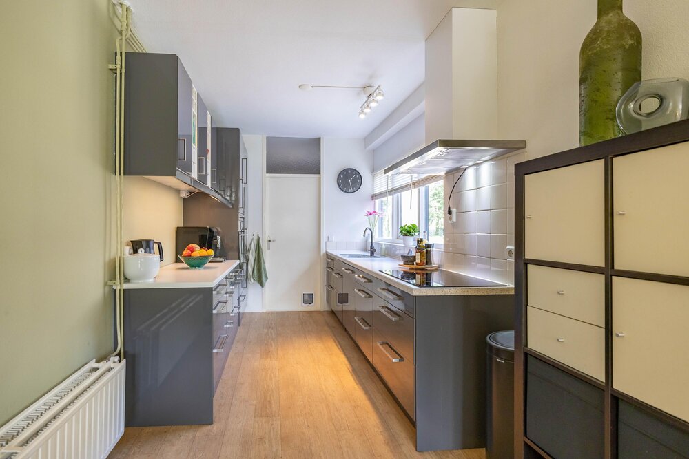Ten Oeverlaan 28, 9744 GD Groningen - € 375.000 k.k. - Boekholt & partners makelaars Groningen