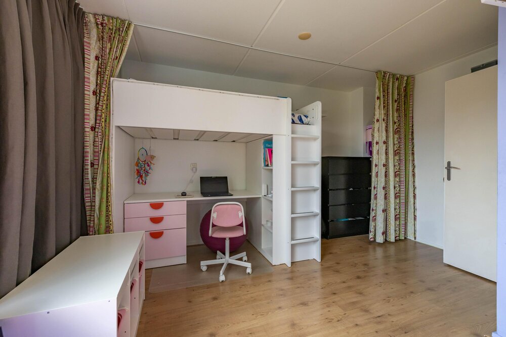Ten Oeverlaan 28, 9744 GD Groningen - € 375.000 k.k. - Boekholt & partners makelaars Groningen