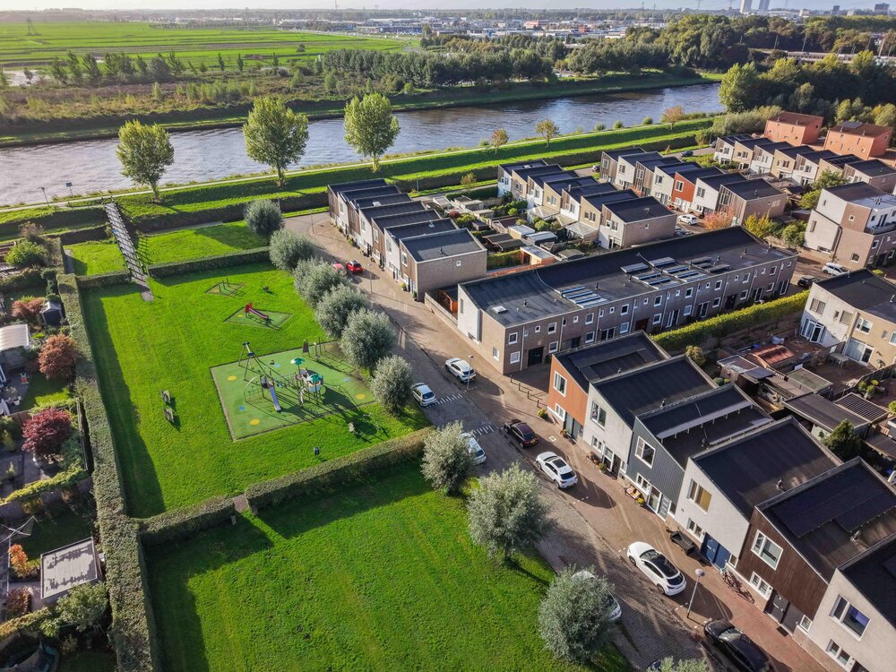 Damsterwaard 9, 9734 CK Groningen - € 400.000 k.k. - Boekholt & partners makelaars Groningen